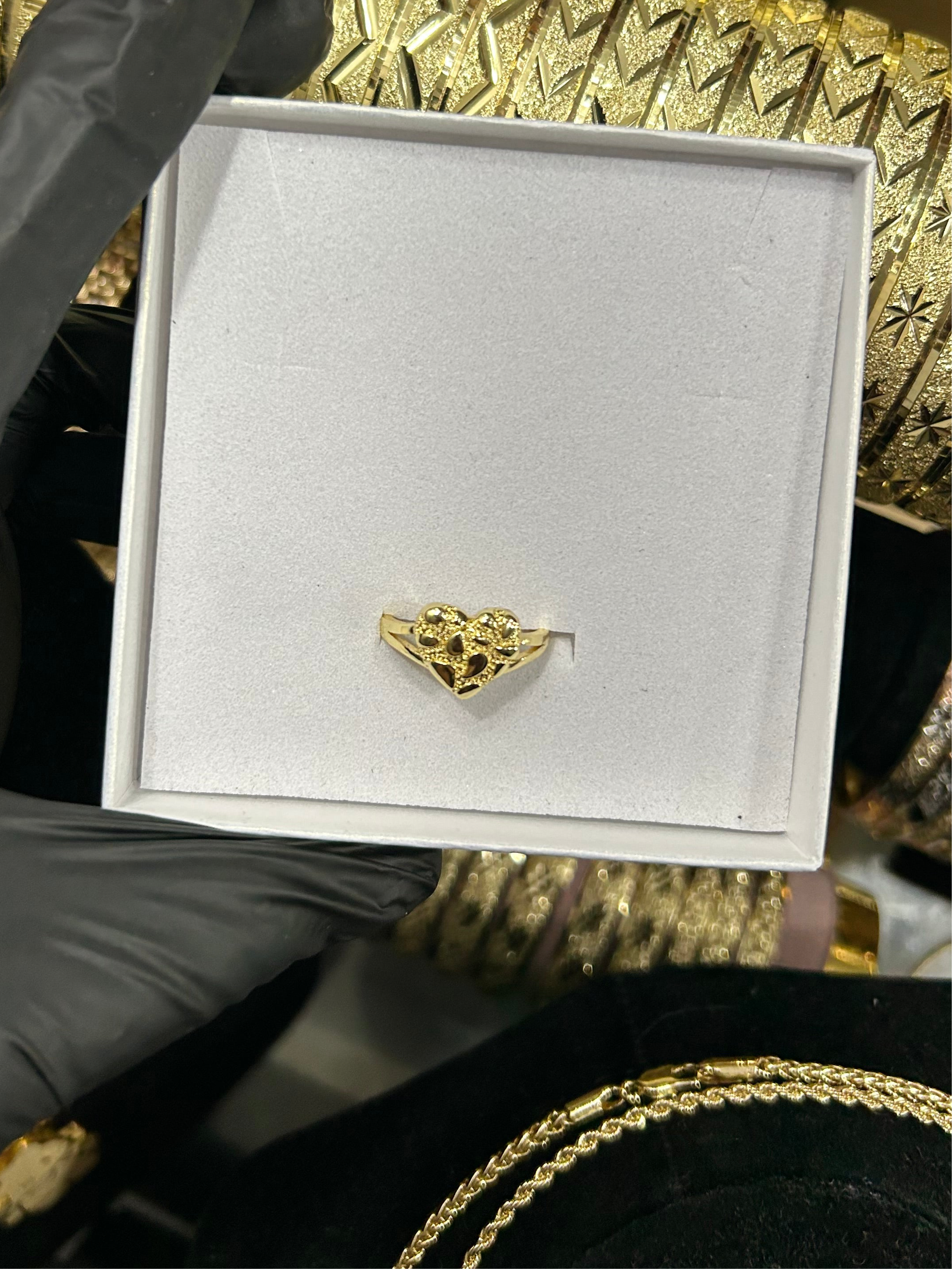 10k Heart Nugget ring