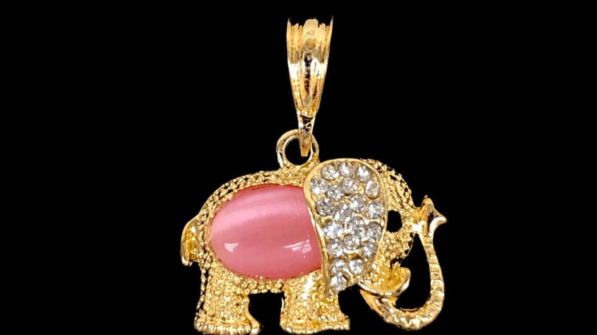 18K Gold Elephant Pendant