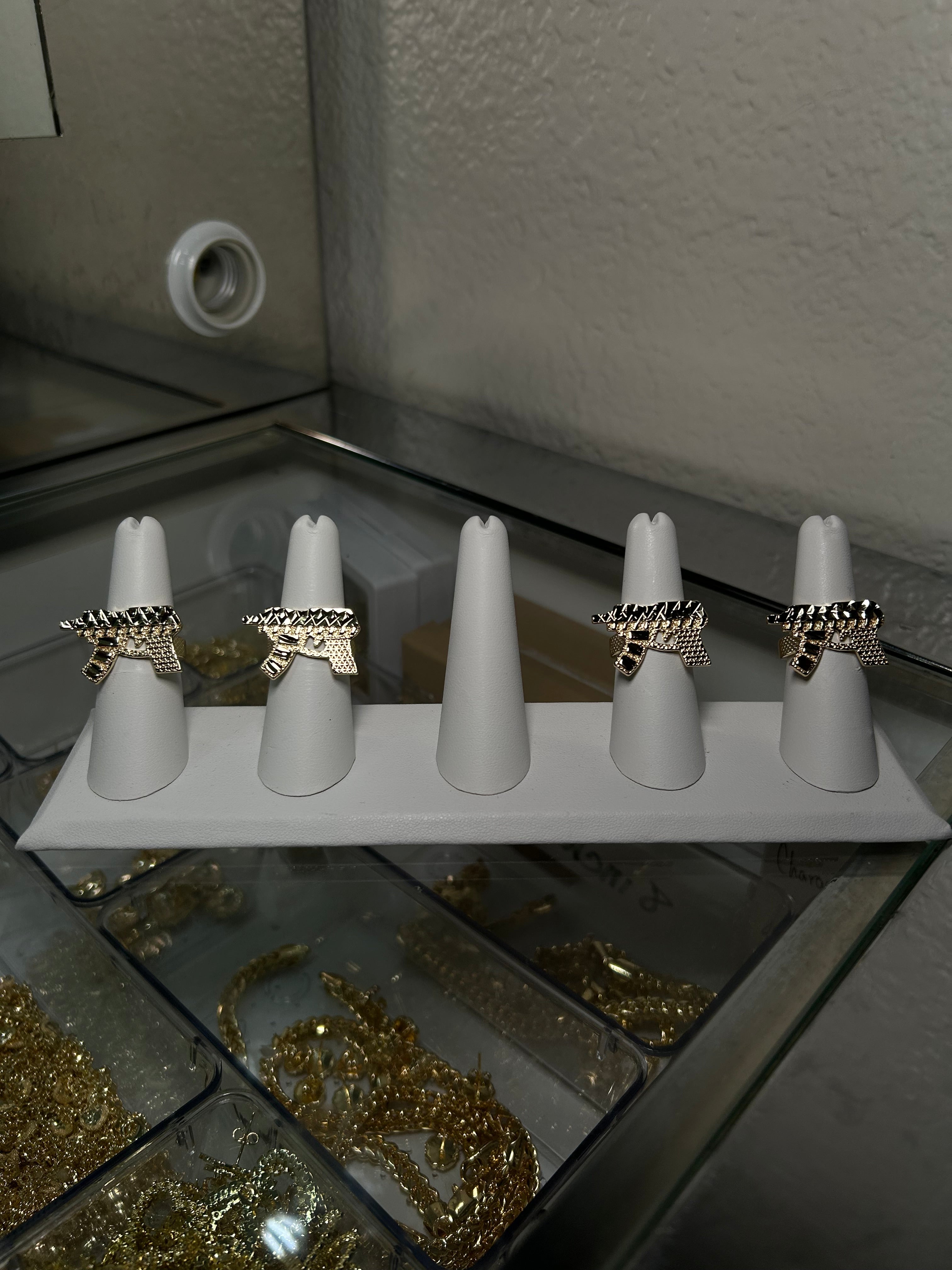 Gun Ring