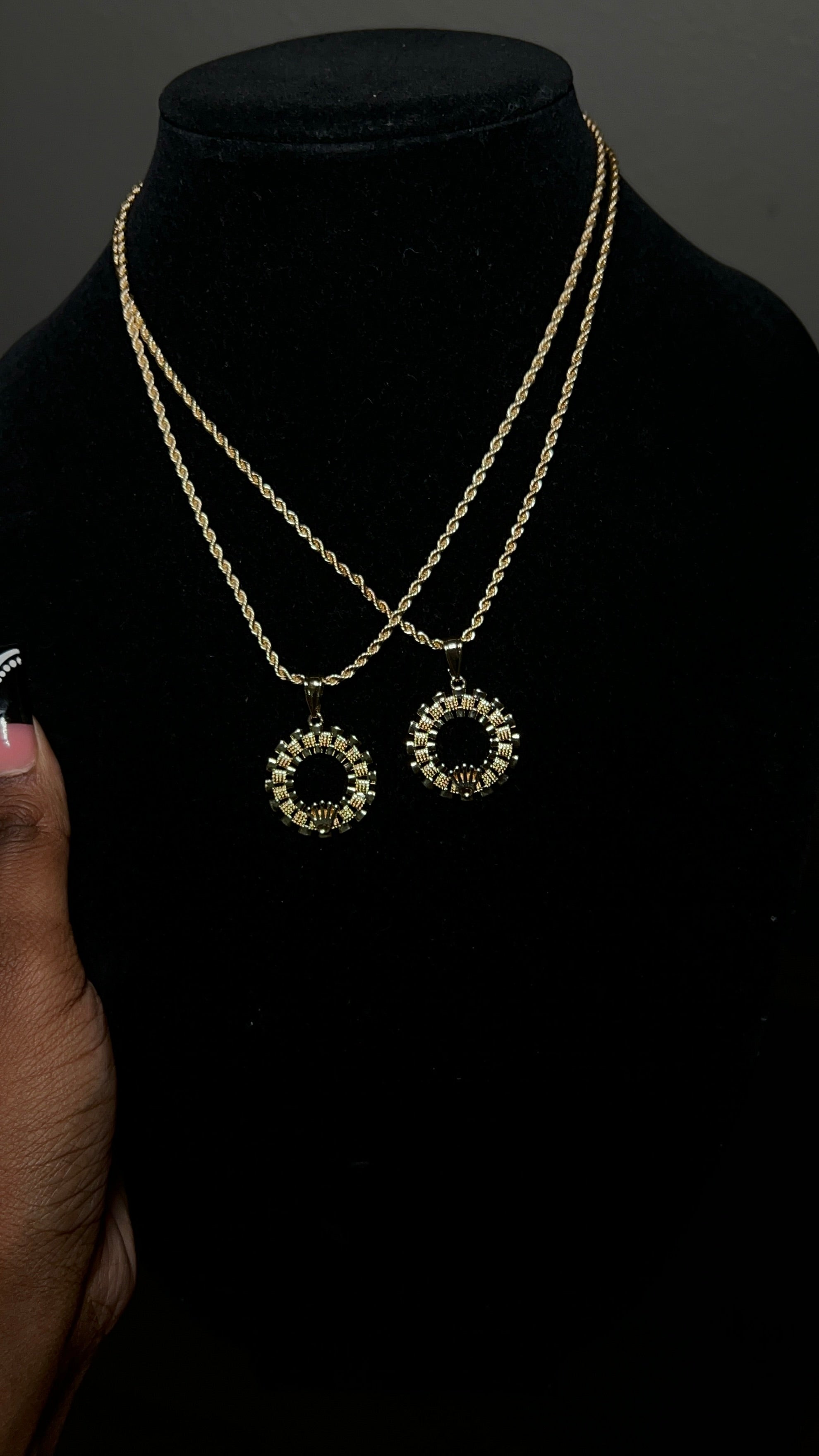 Rolex Crown In Rolex Circle Pendant & Chain