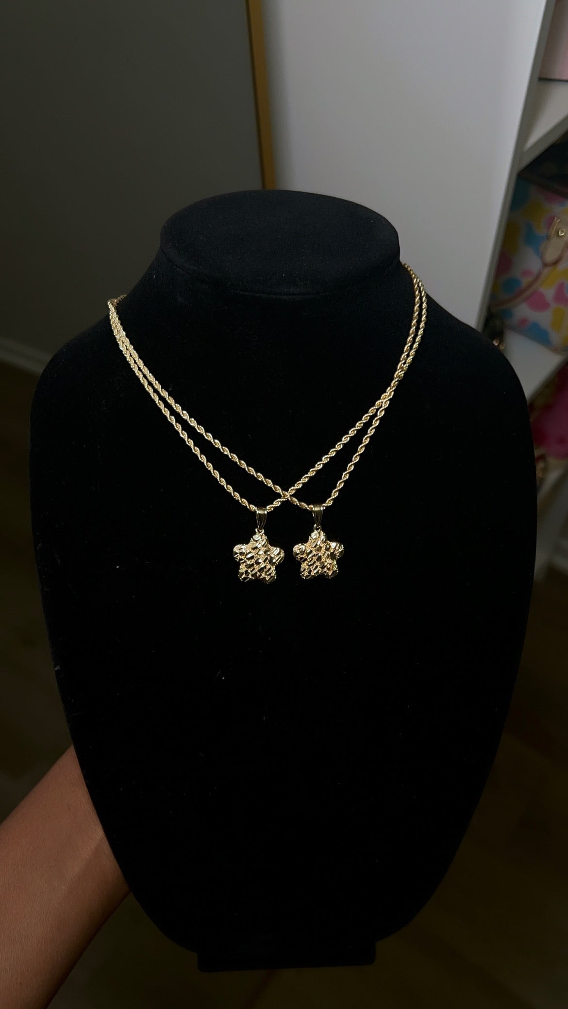 Nugget Floral Pendant & Chain