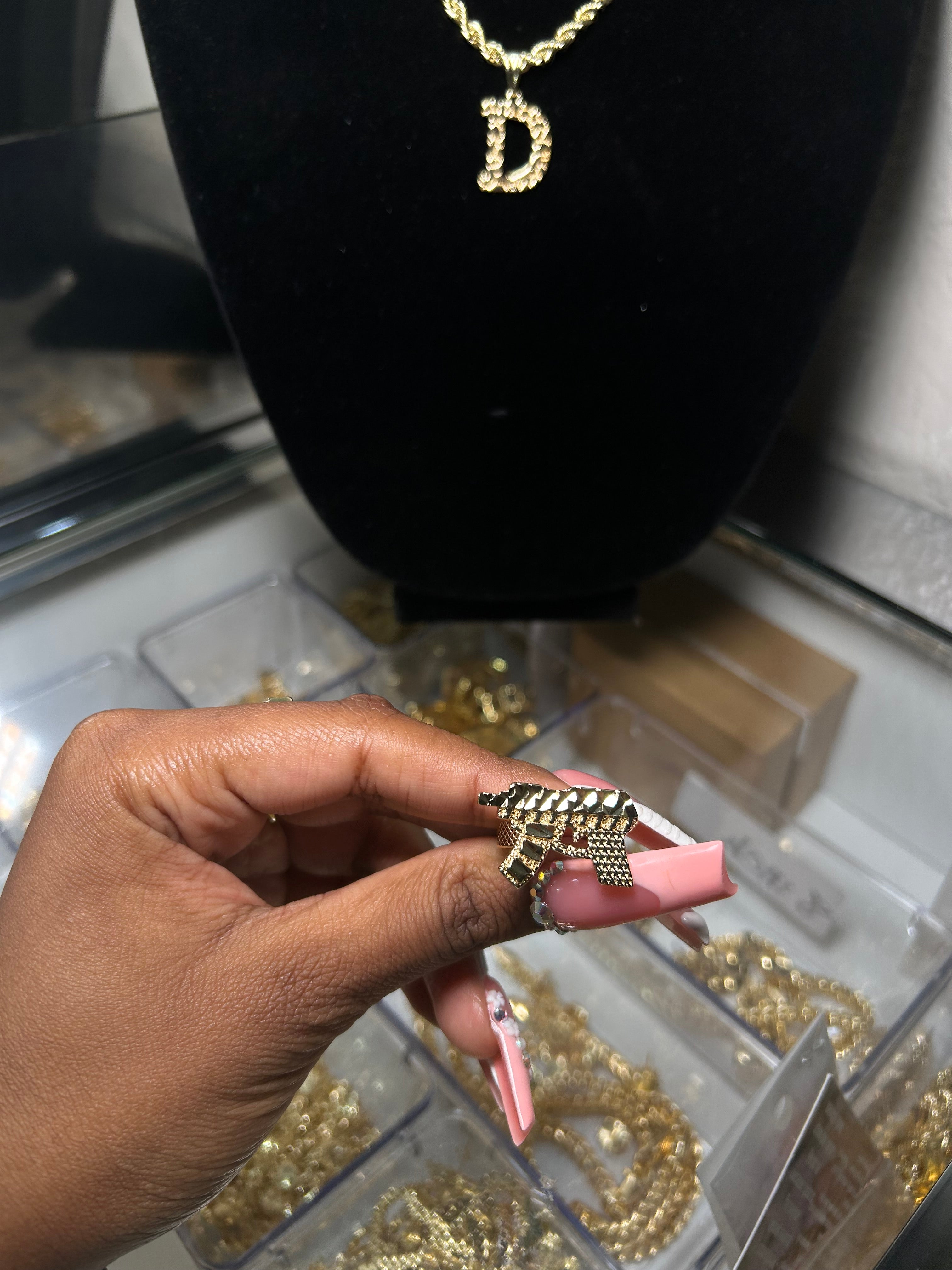 Gun Ring