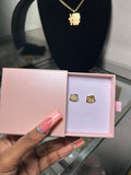 Cat studs