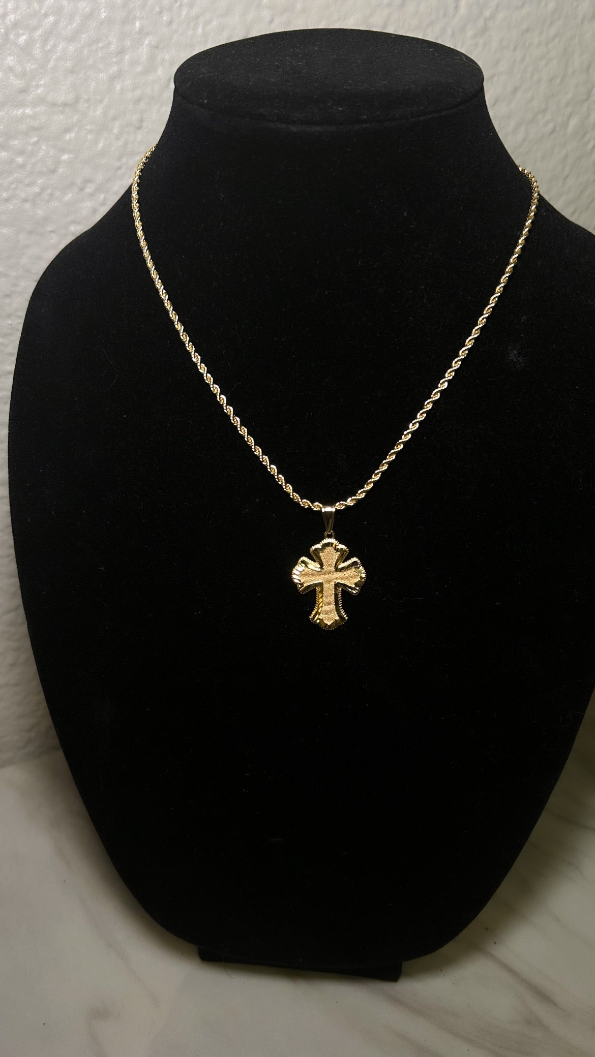 Cross Pendant & Chain