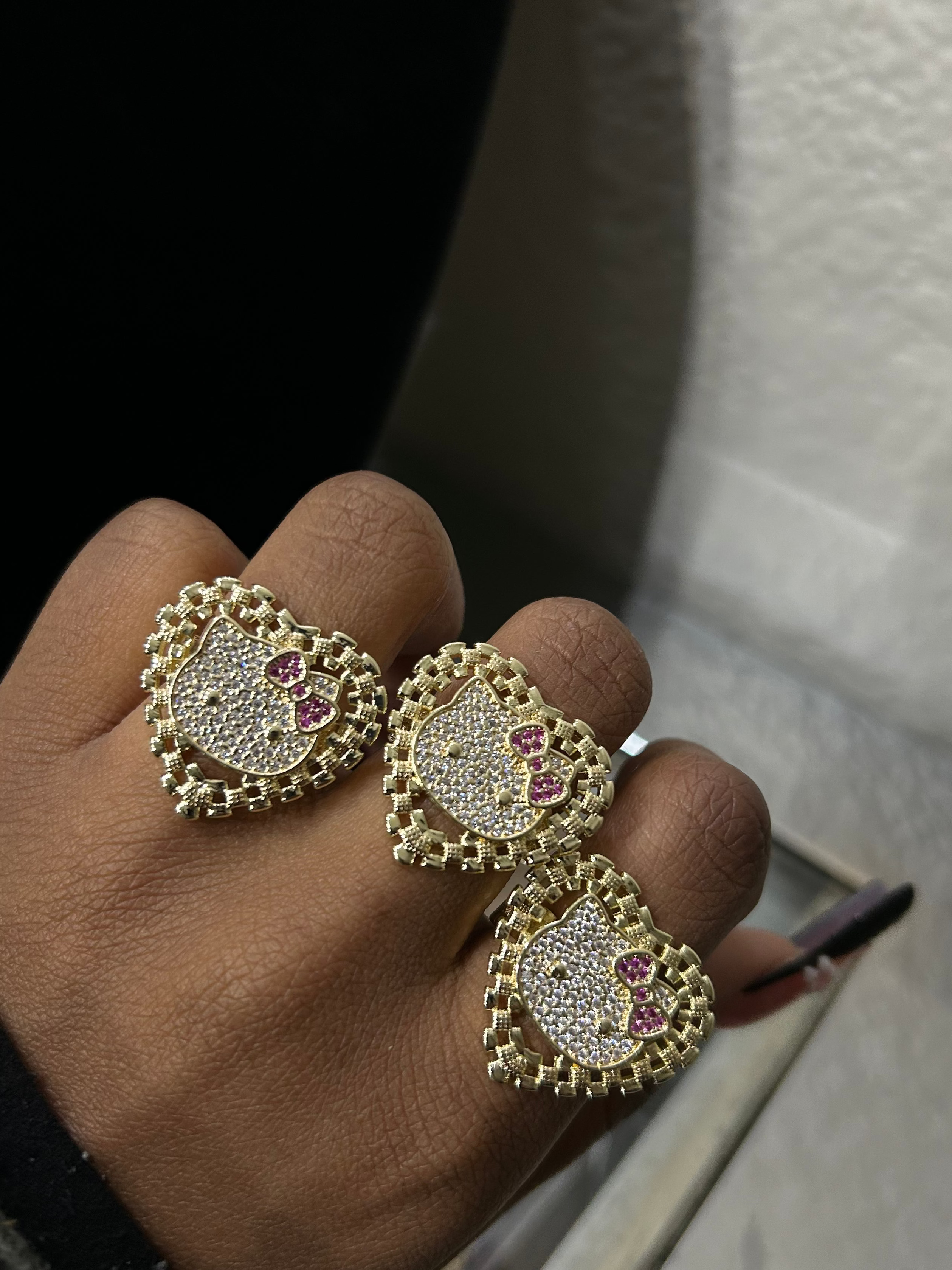 Blinged Big Face Cat Heart Rolex Ring
