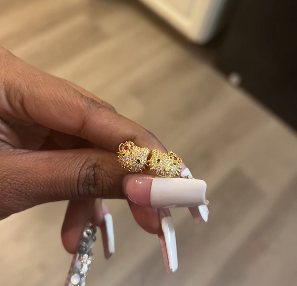 Kitten stud earrings