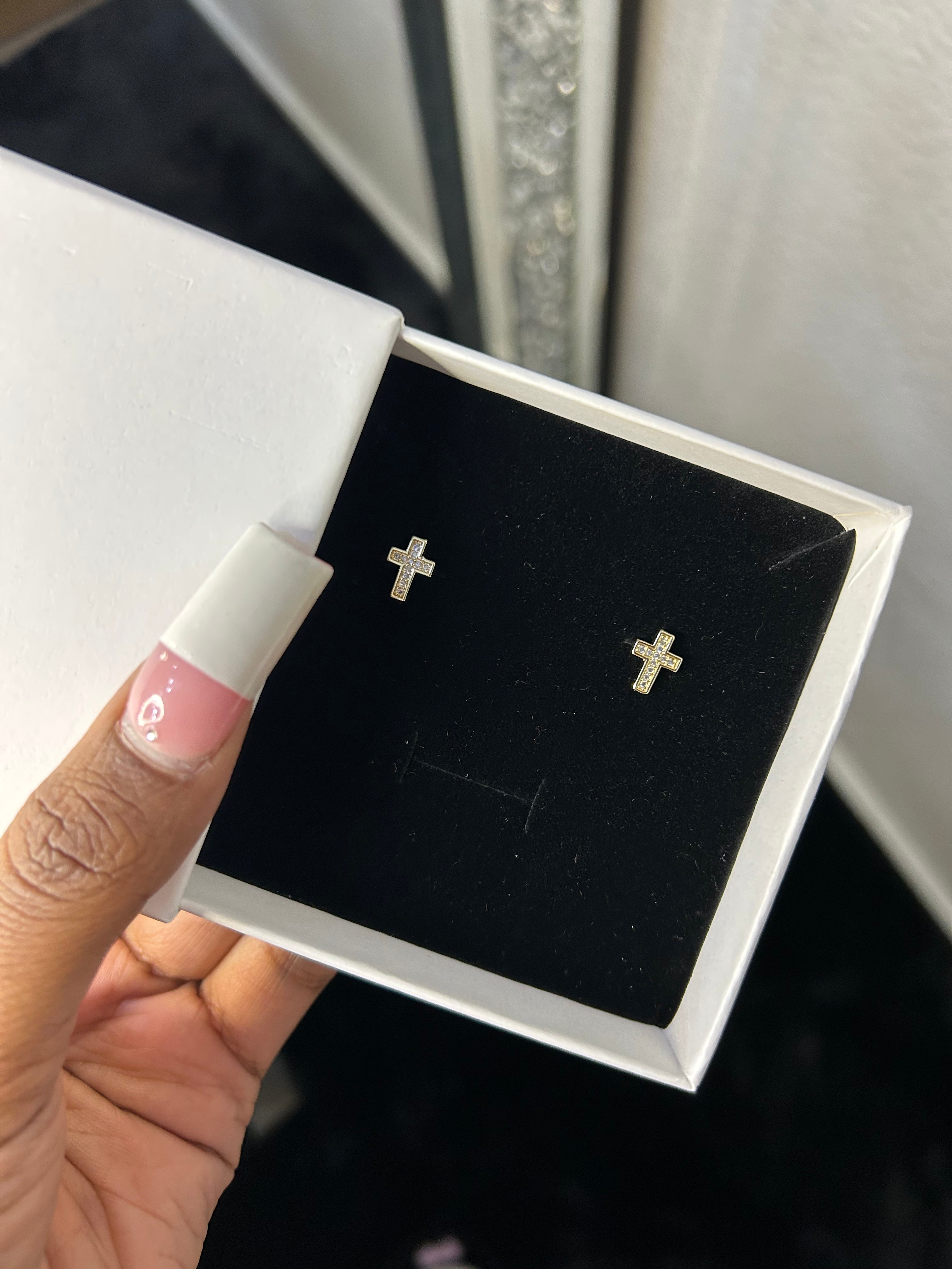 Cross stud earrings